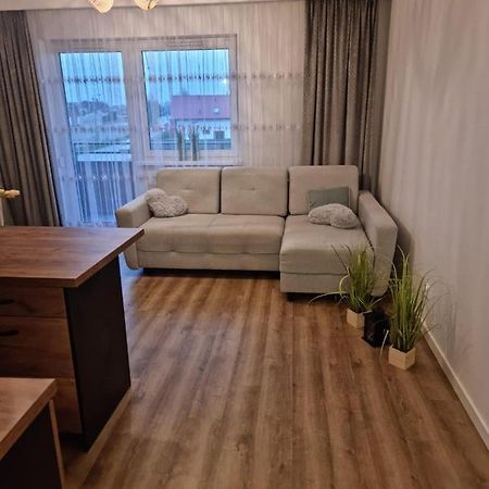 Apartament Anna Лешно Екстериор снимка